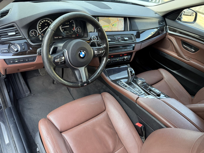 BMW 530 d xDrive Touring Leder Panorama Kamera HeadUp — photo 9