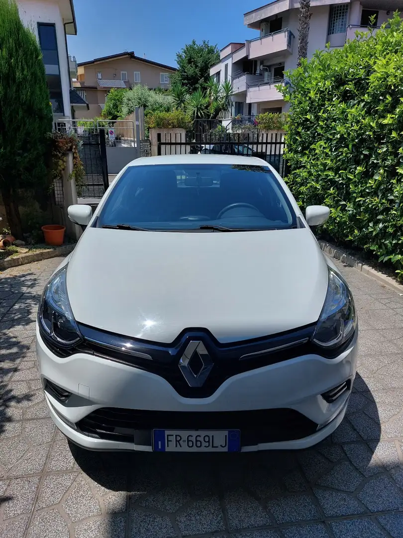Renault Clio 1.2 16v Life 75cv - 1