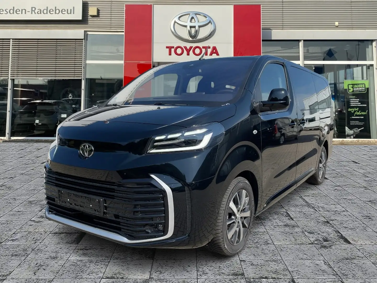 Toyota Proace Verso 2.0 D-4D L2 Team D Navi*KAM*DAB*SHZ Nero - 2