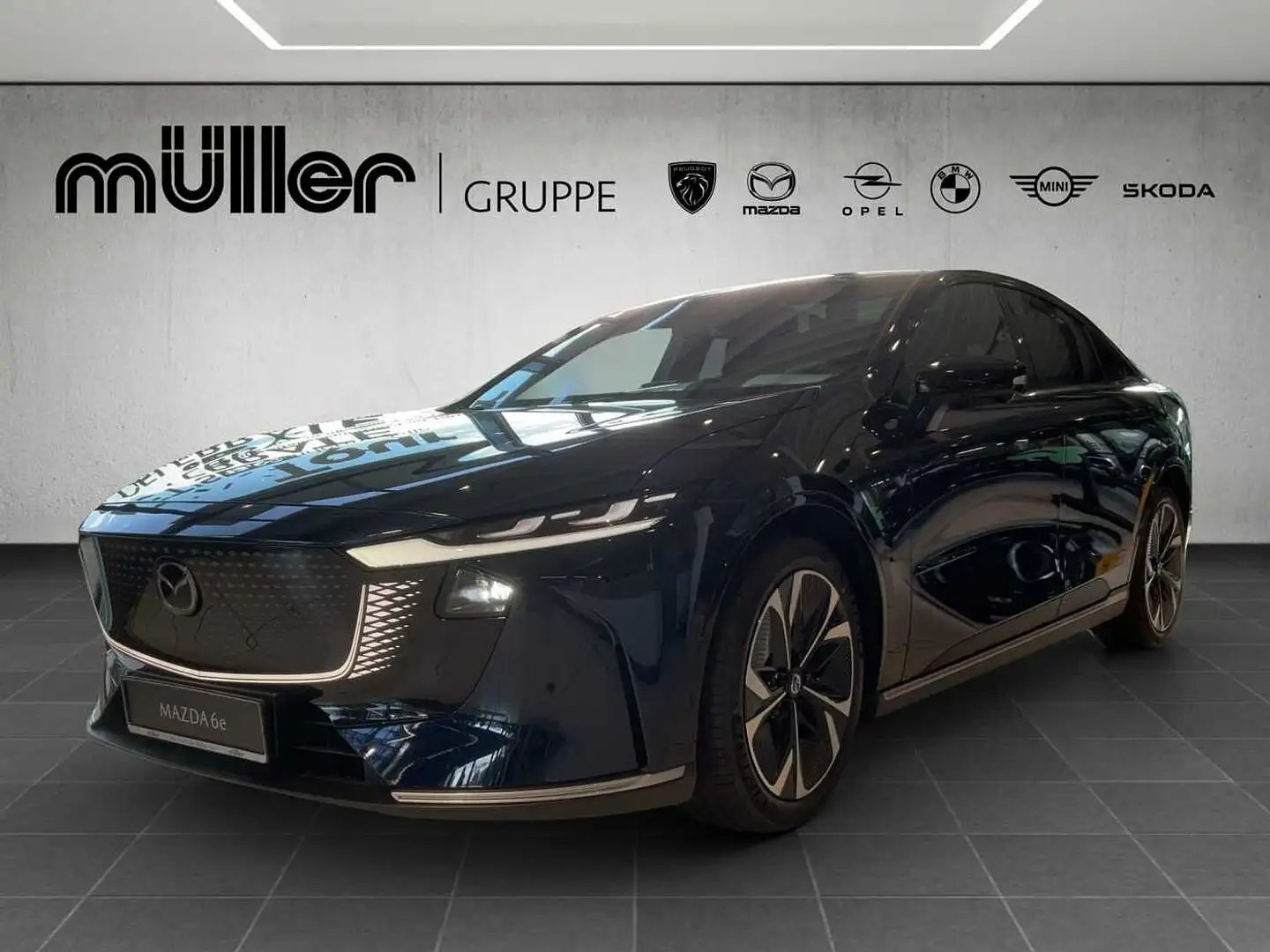 Mazda 6 E 258 PS 1AT RWD TAKUMI Blau - 1