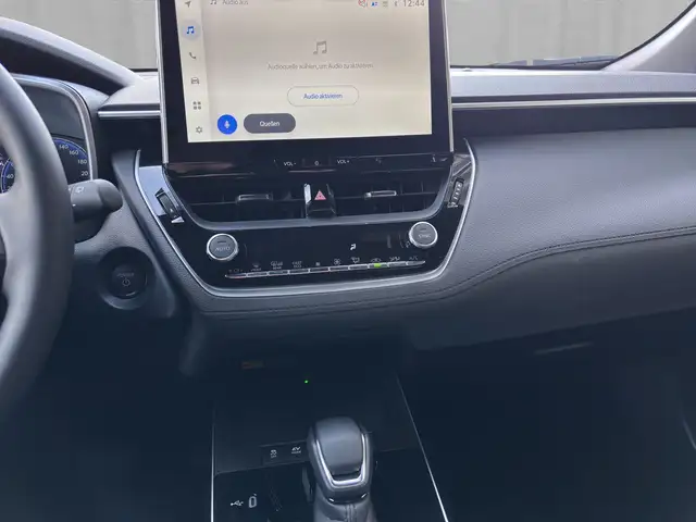 Toyota Corolla view 14
