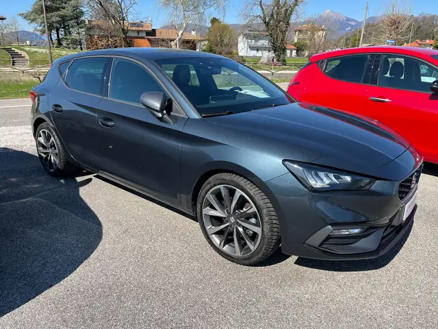 SEAT Leon Leon IV  2.0 tdi FR 150cv dsg
