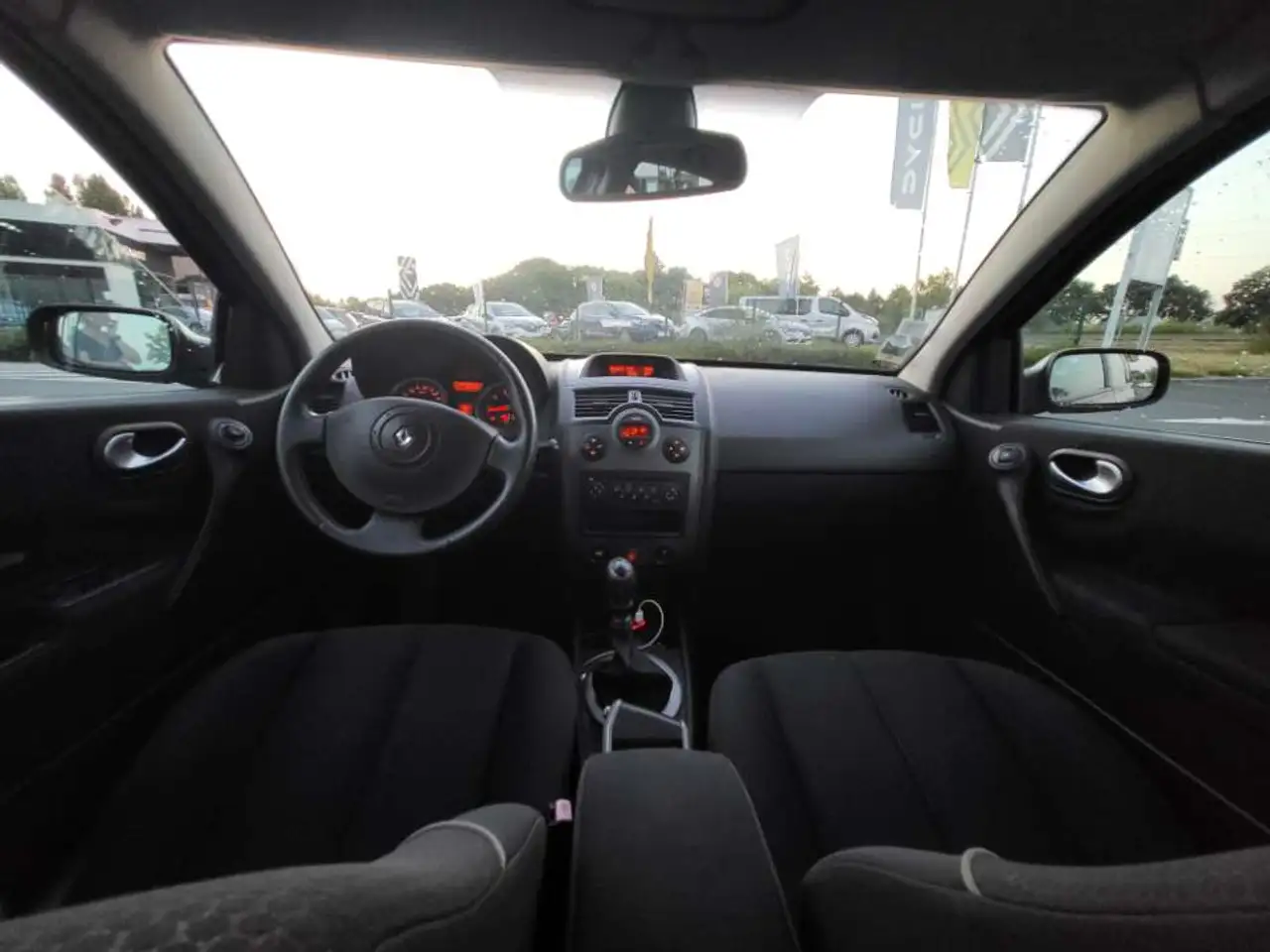 Renault Megane Berline — photo 3