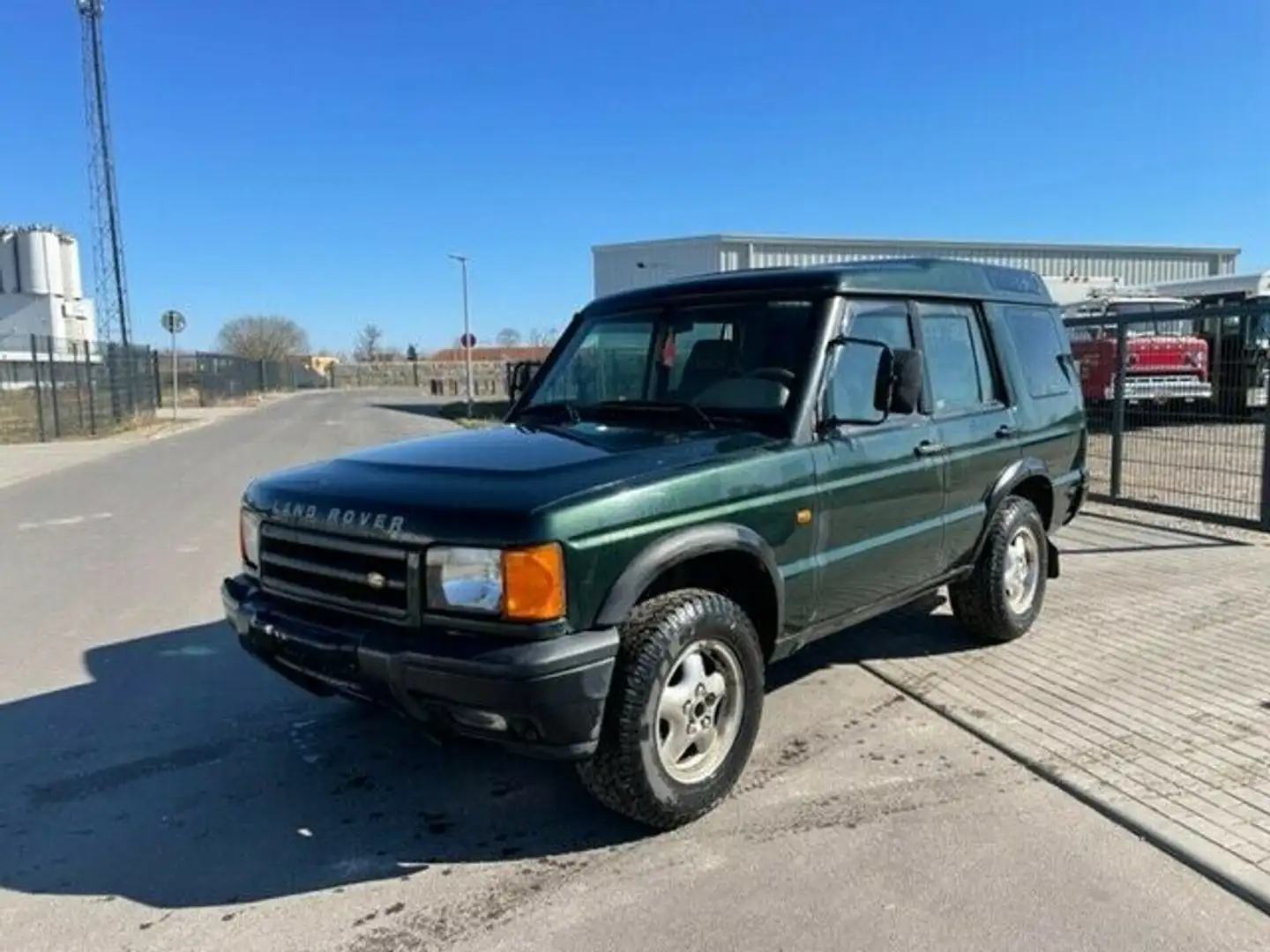 Land Rover Discovery Td 5 Aut./HU 2023 Vert - 1