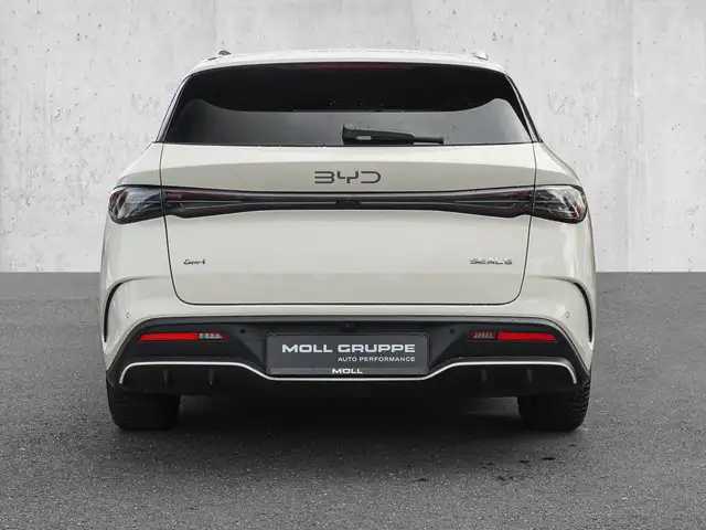 Byd Seal view 5