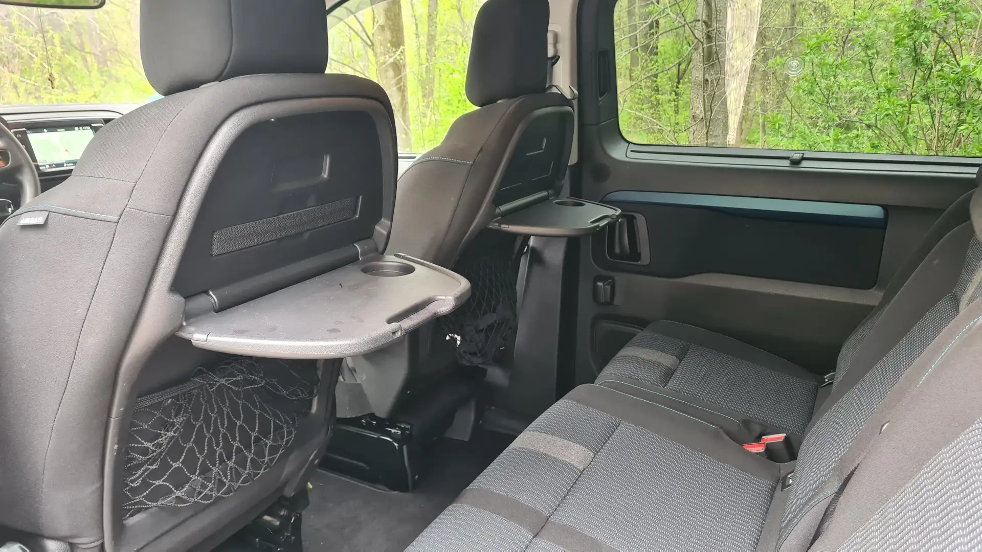 Peugeot Traveller Traveller 2.0 BlueHDi Grau - 1