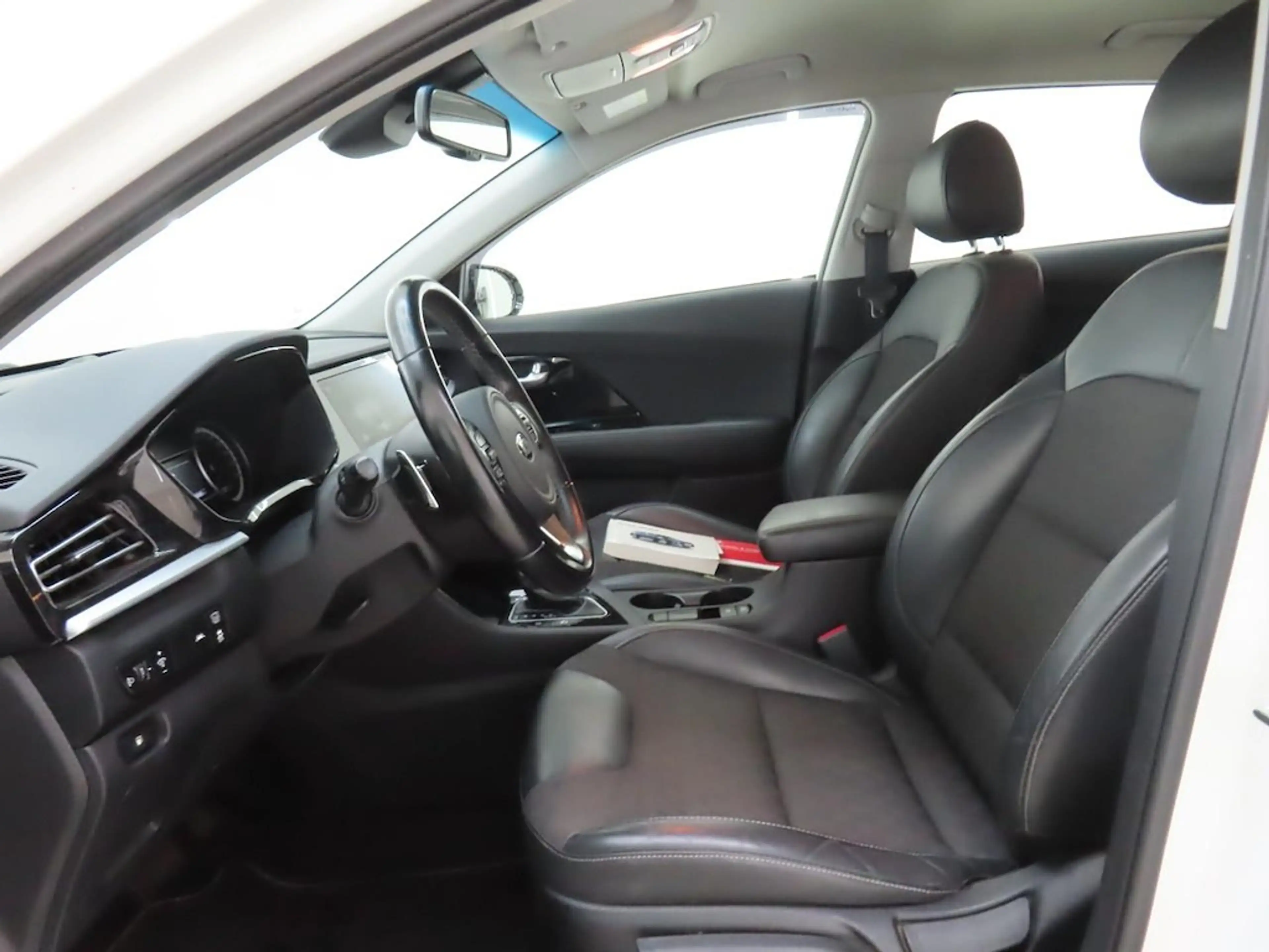 Kia Niro 1.6 GDi HYBRID DYNAMICLINE AUTOMAAT — photo 5