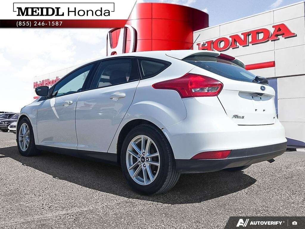 2018 Ford Focus SE Hatch — снимка 1
