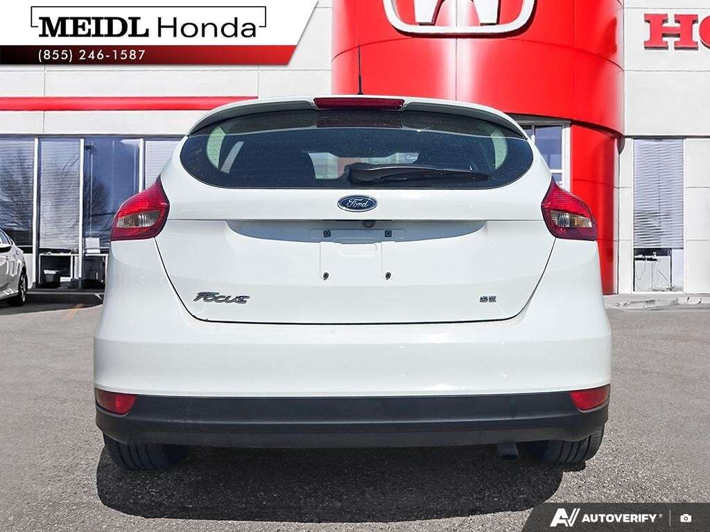 2018 Ford Focus SE Hatch — снимка 1
