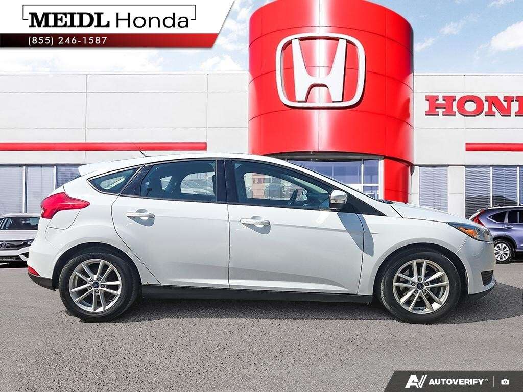 2018 Ford Focus SE Hatch — снимка 1