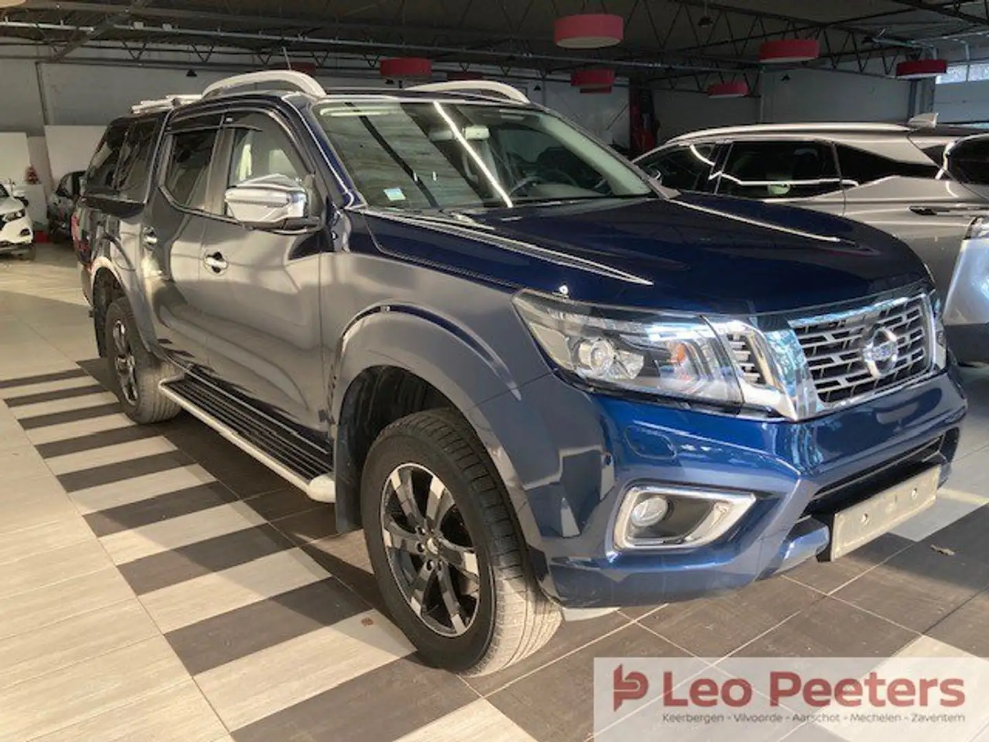 Nissan Navara dCi Tekna+ Double Cab AUT Blau - 1