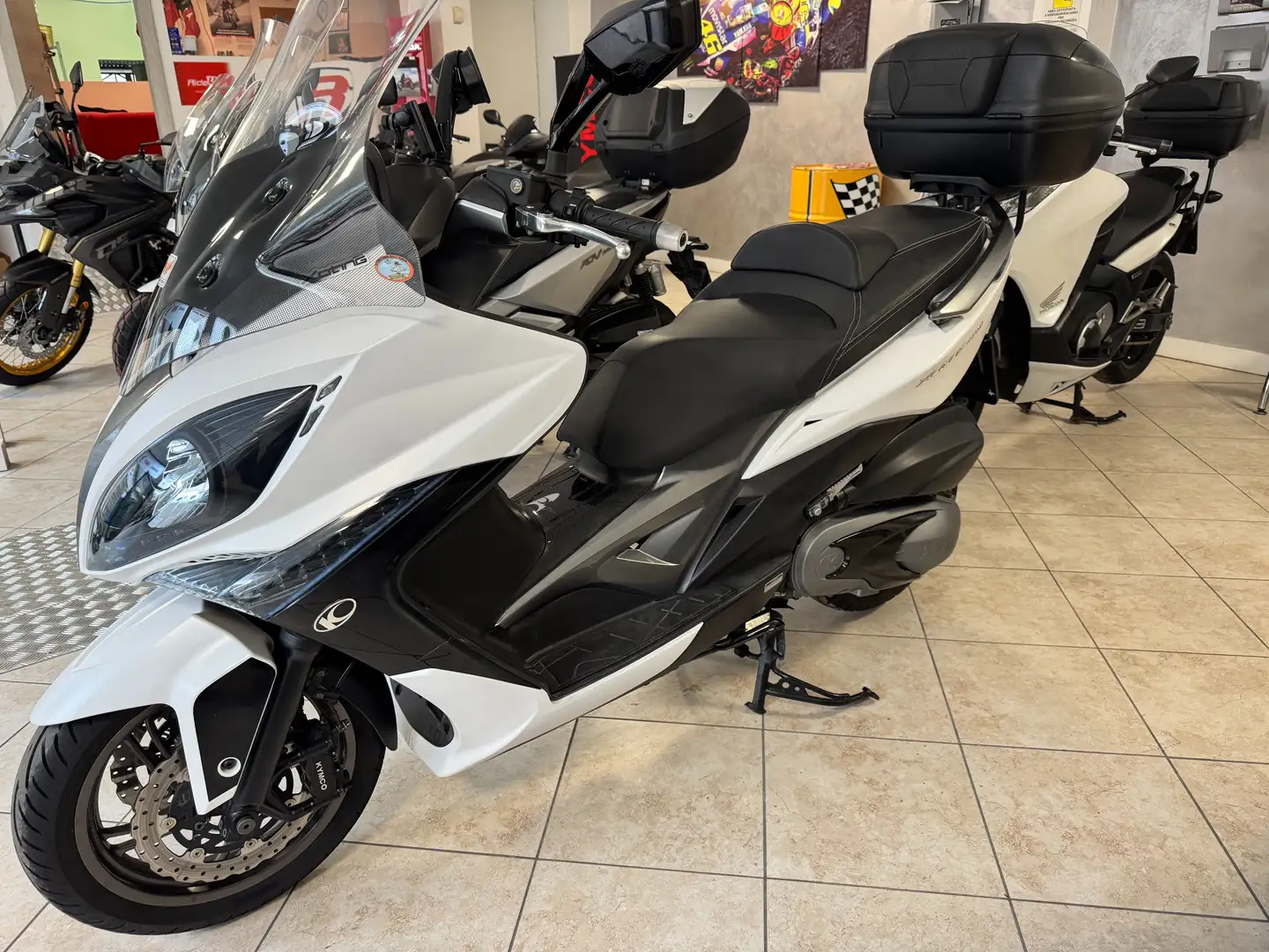 Kymco Xciting 400i Bianco - 1