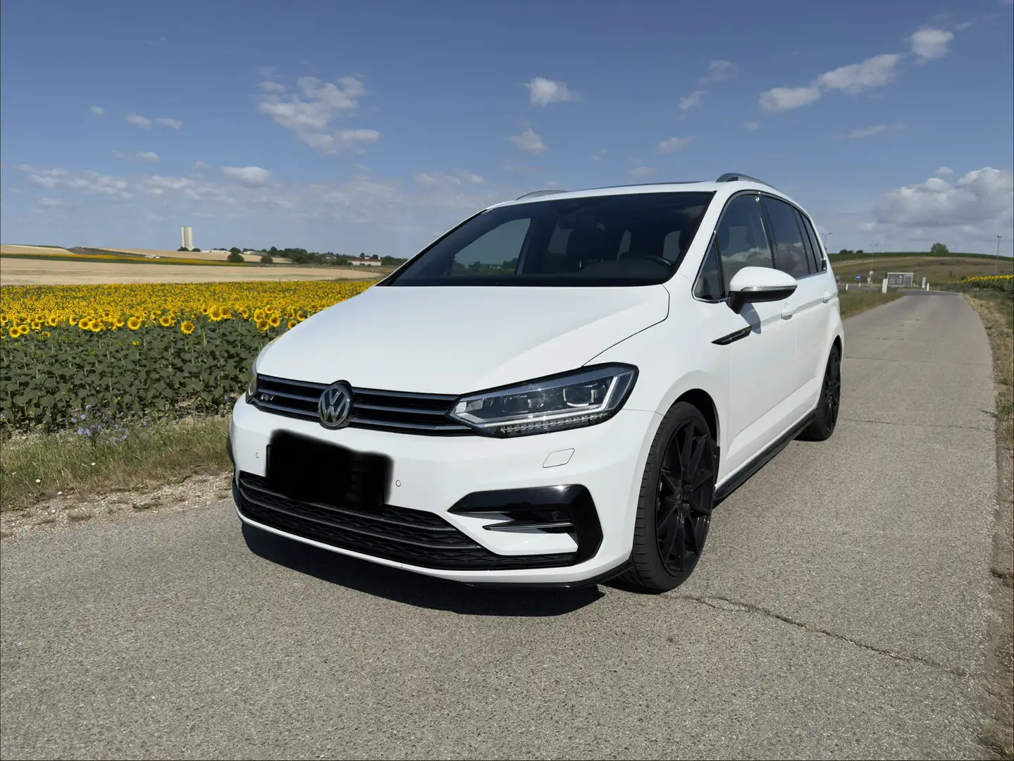 Volkswagen Touran Sky 2,0 SCR TDI - 2