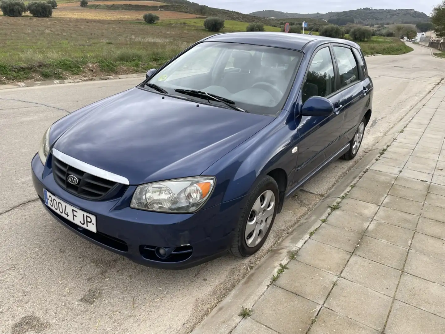 Kia Cerato 1.6CRDI EX Bleu - 1