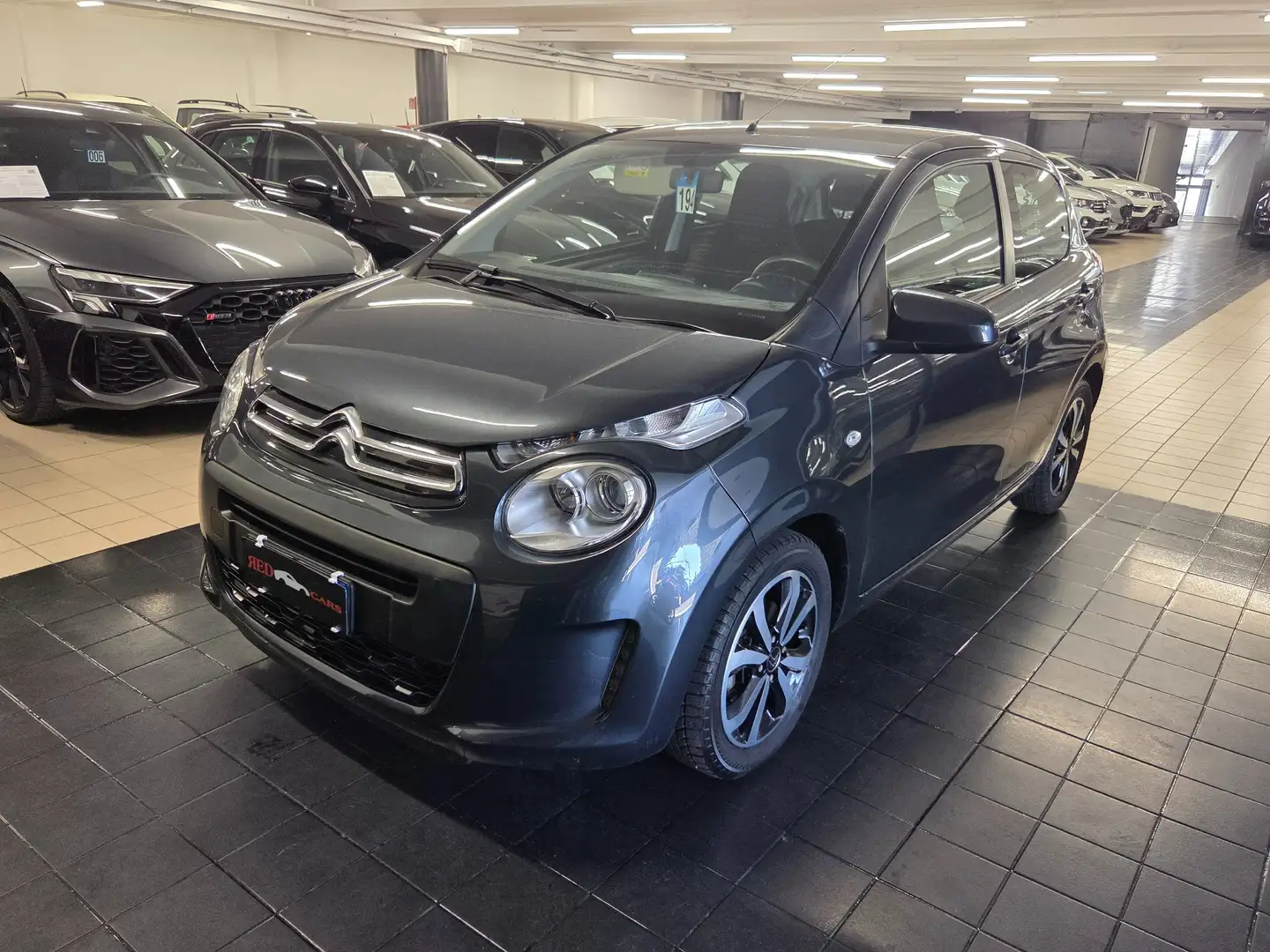 Citroen C1 5p 1.0 vti Shine 72cv Gris - 2