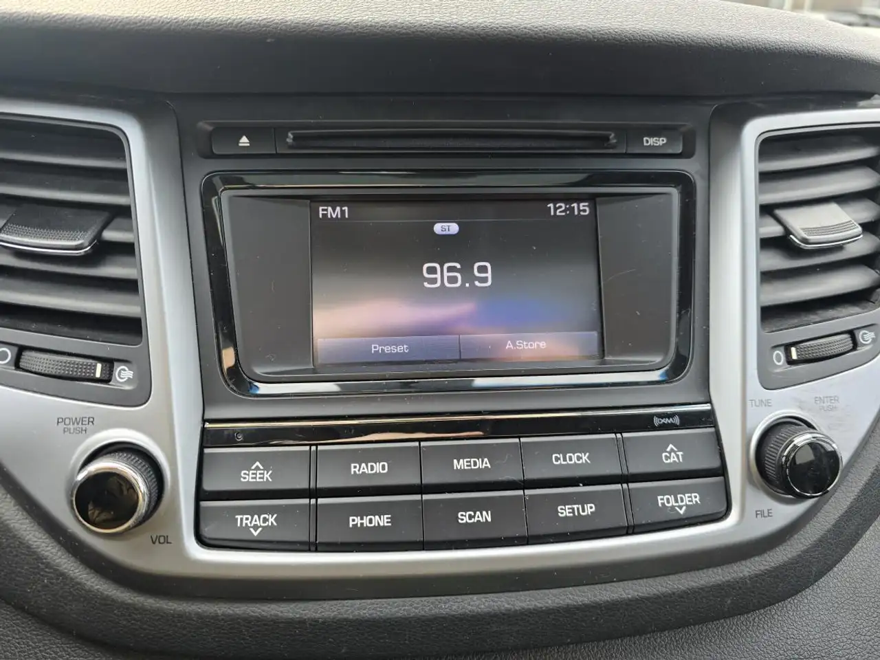 Hyundai TUCSON снимка Hyundai TUCSON