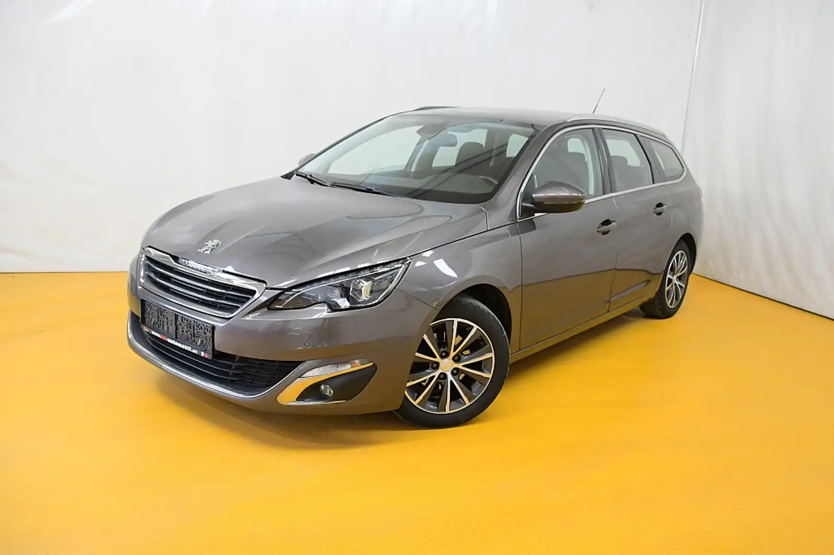 Peugeot 308 SW 1,6 BHDI Allure S&S Braun - 1