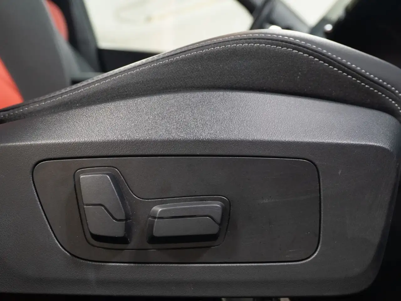 BMW X1 снимка BMW X1