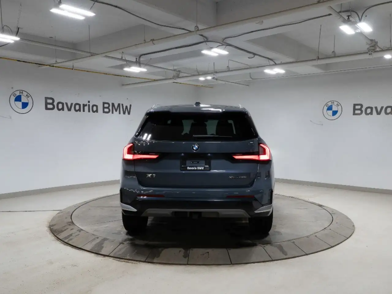 BMW X1 снимка BMW X1