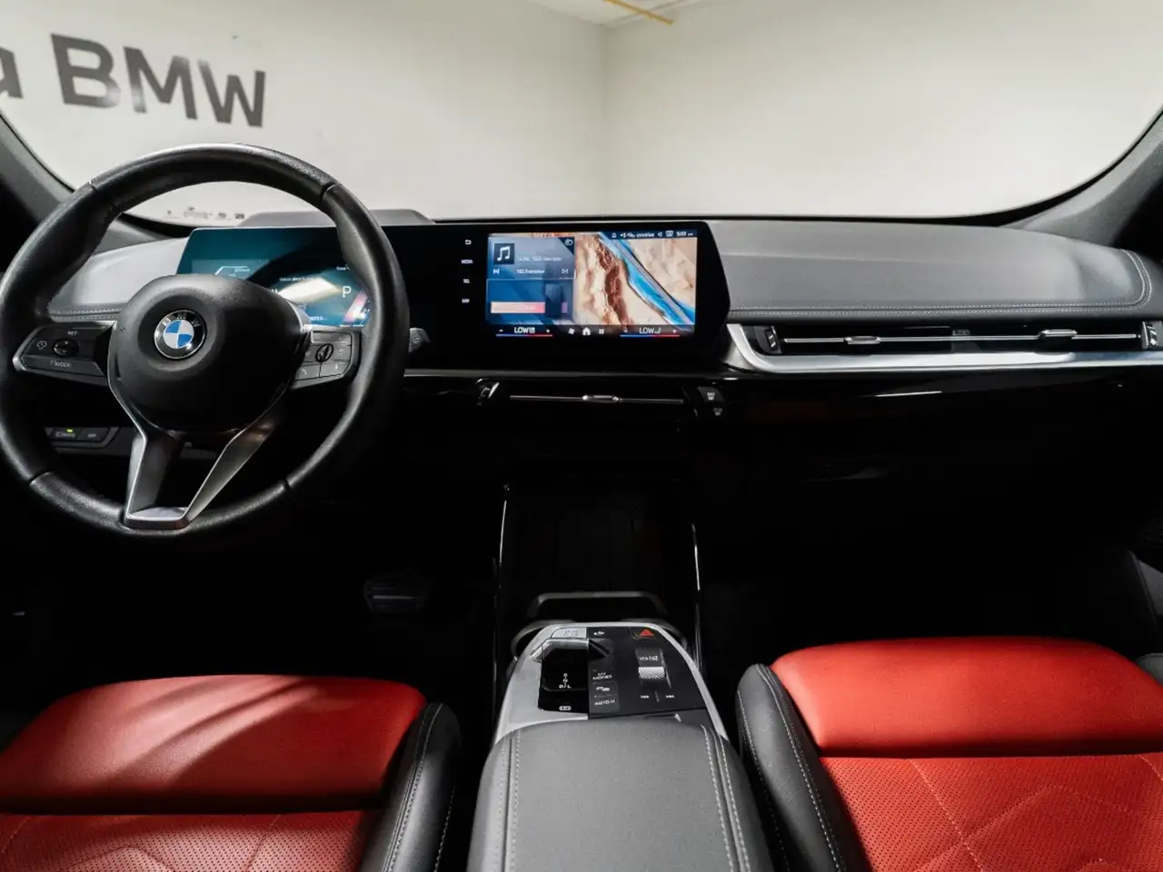 BMW X1 снимка BMW X1
