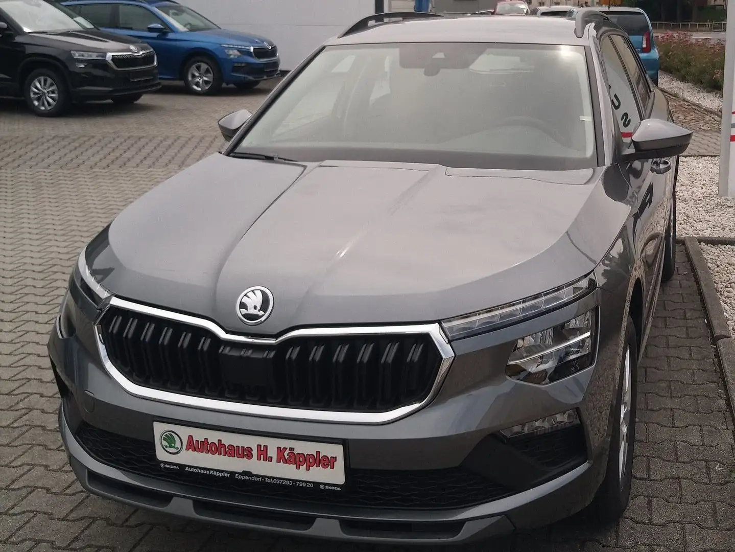 Skoda Kamiq 1.0 TSI 70kW Edition 130 Grau - 1