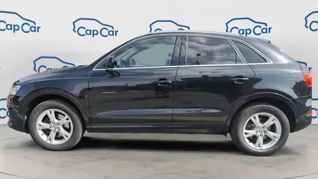Audi Q3 view 2