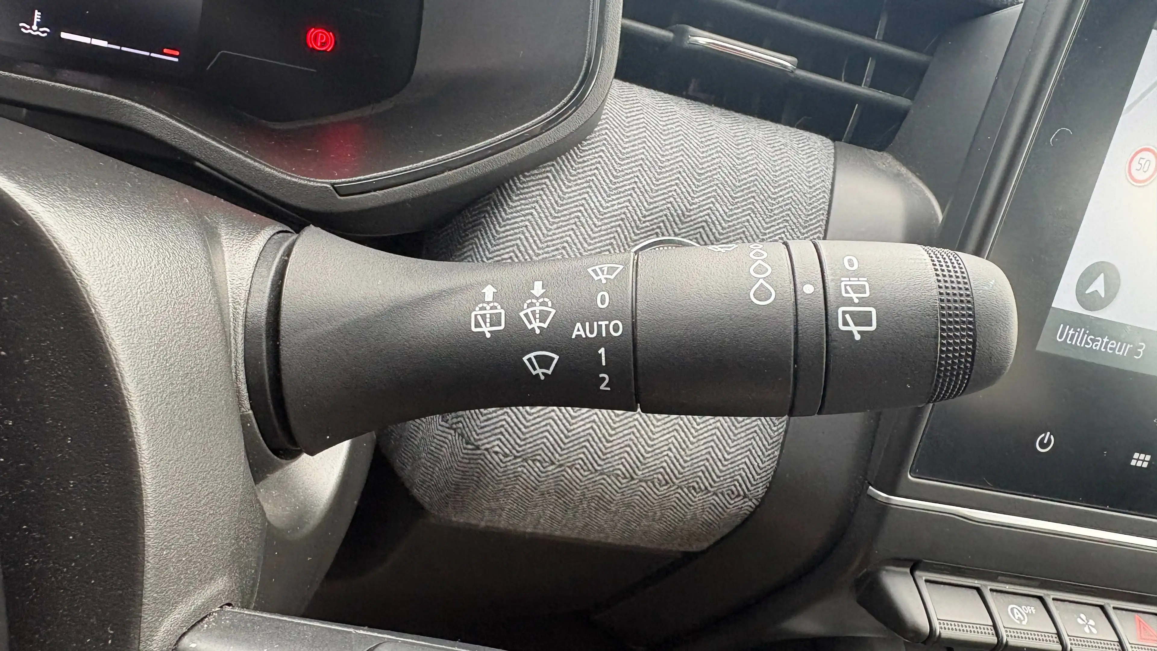 Renault Clio Clio 1.0 TCe Techno — photo 10