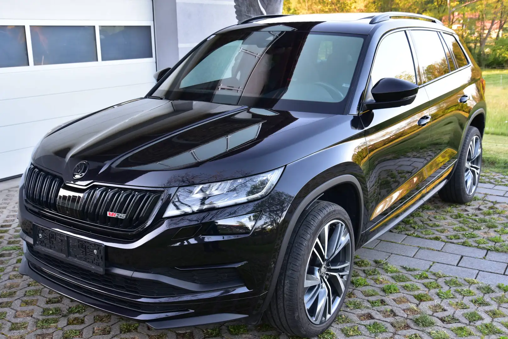 Skoda Kodiaq Kodiaq 2,0 TDI SCR 4x4 RS DSG RS Schwarz - 2