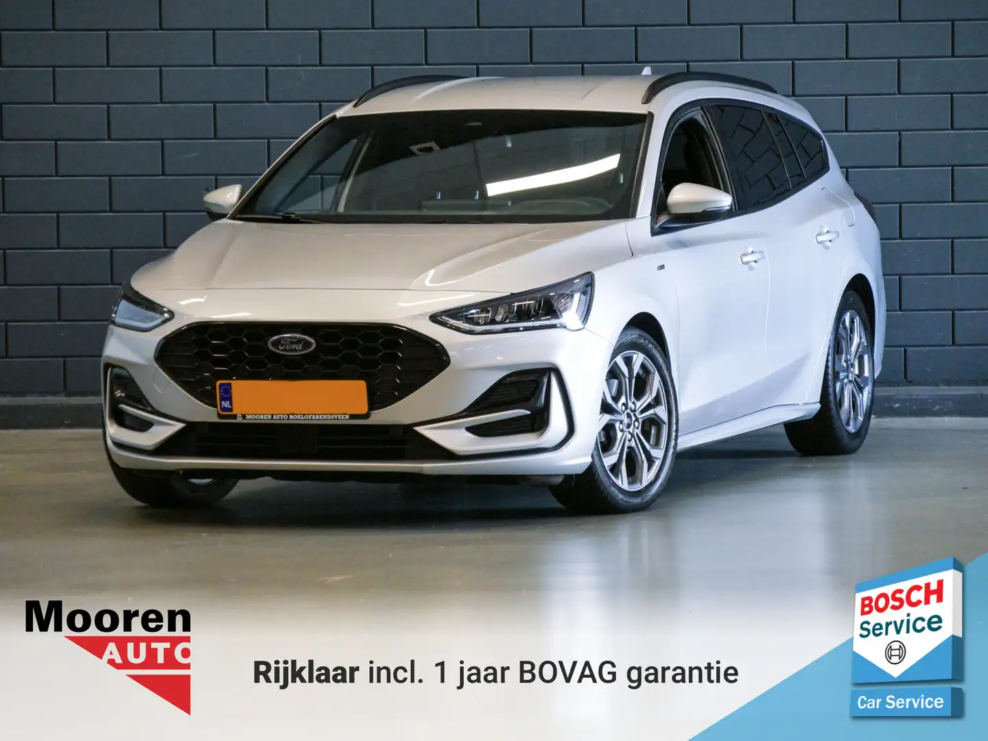 Ford Focus Wagon 1.0 EcoBoost 125PK Automaat ST-Line | NAVIGA Gris - 1