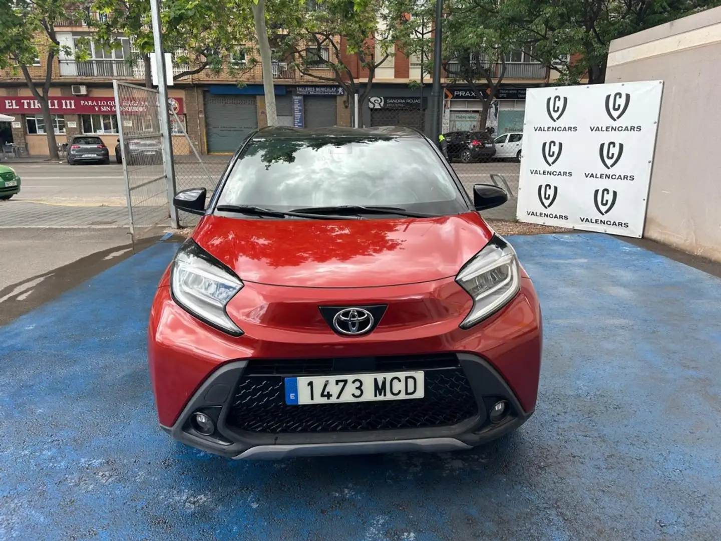 Toyota Aygo Trendy Edition Rouge - 2