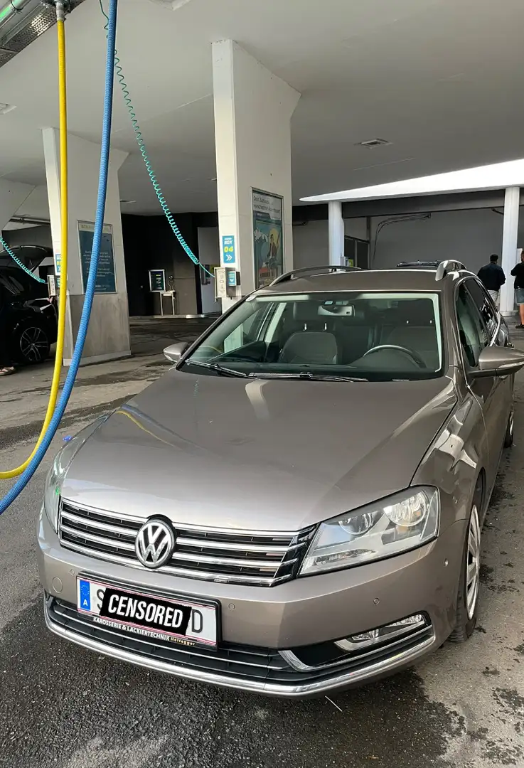 Volkswagen Passat HL BlueMotion Technology 2,0 TDI DPF Highline - 1