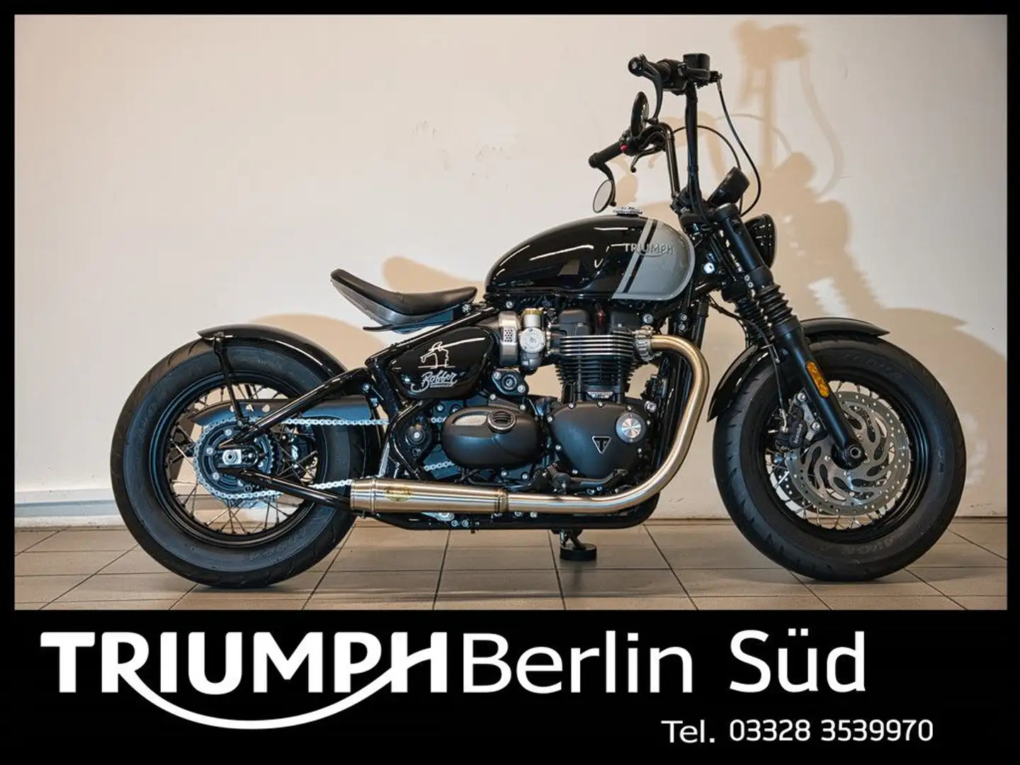 Triumph Bonneville Bobber Fekete - 1