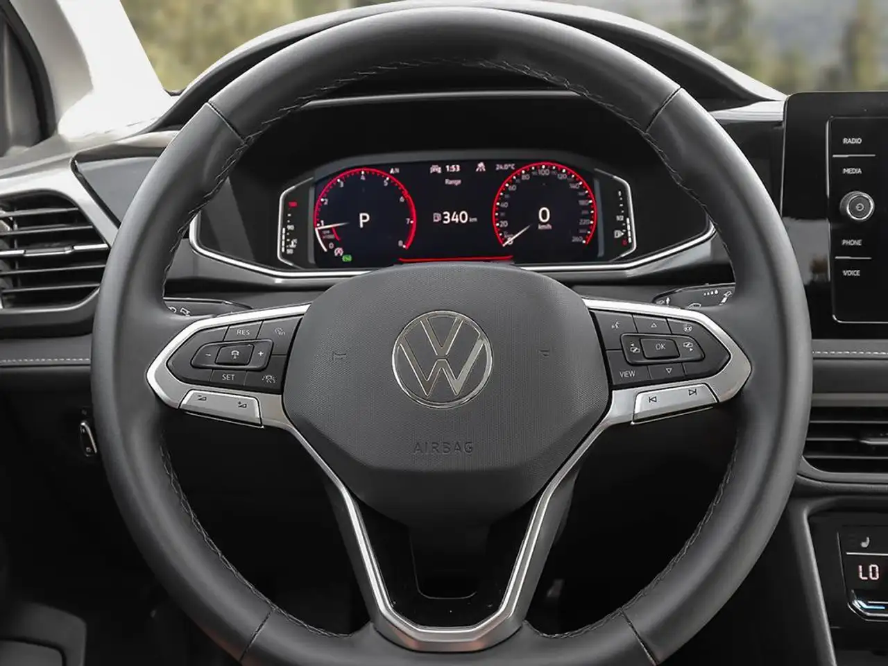 Volkswagen Taos снимка Volkswagen Taos