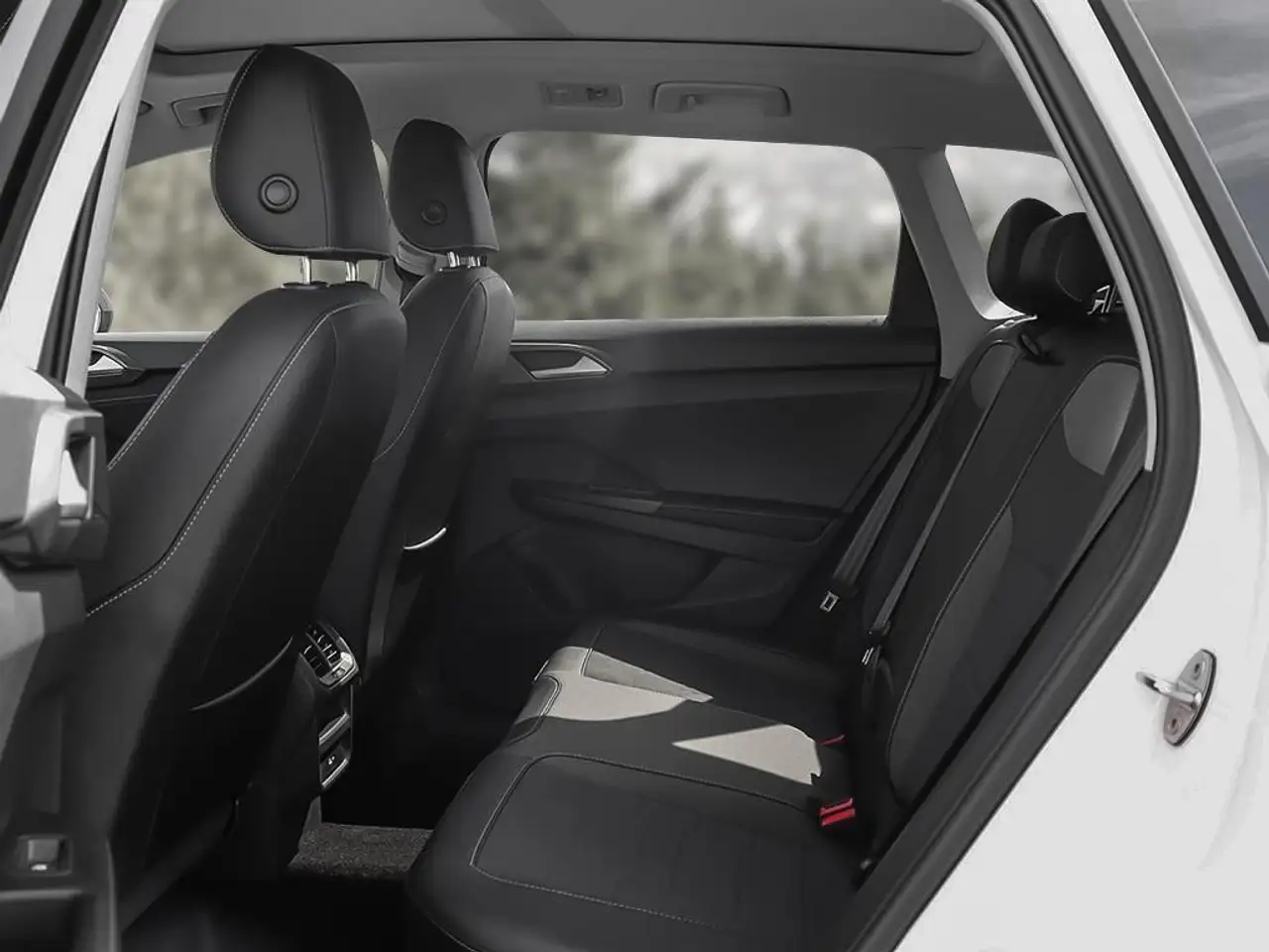 Volkswagen Taos снимка Volkswagen Taos