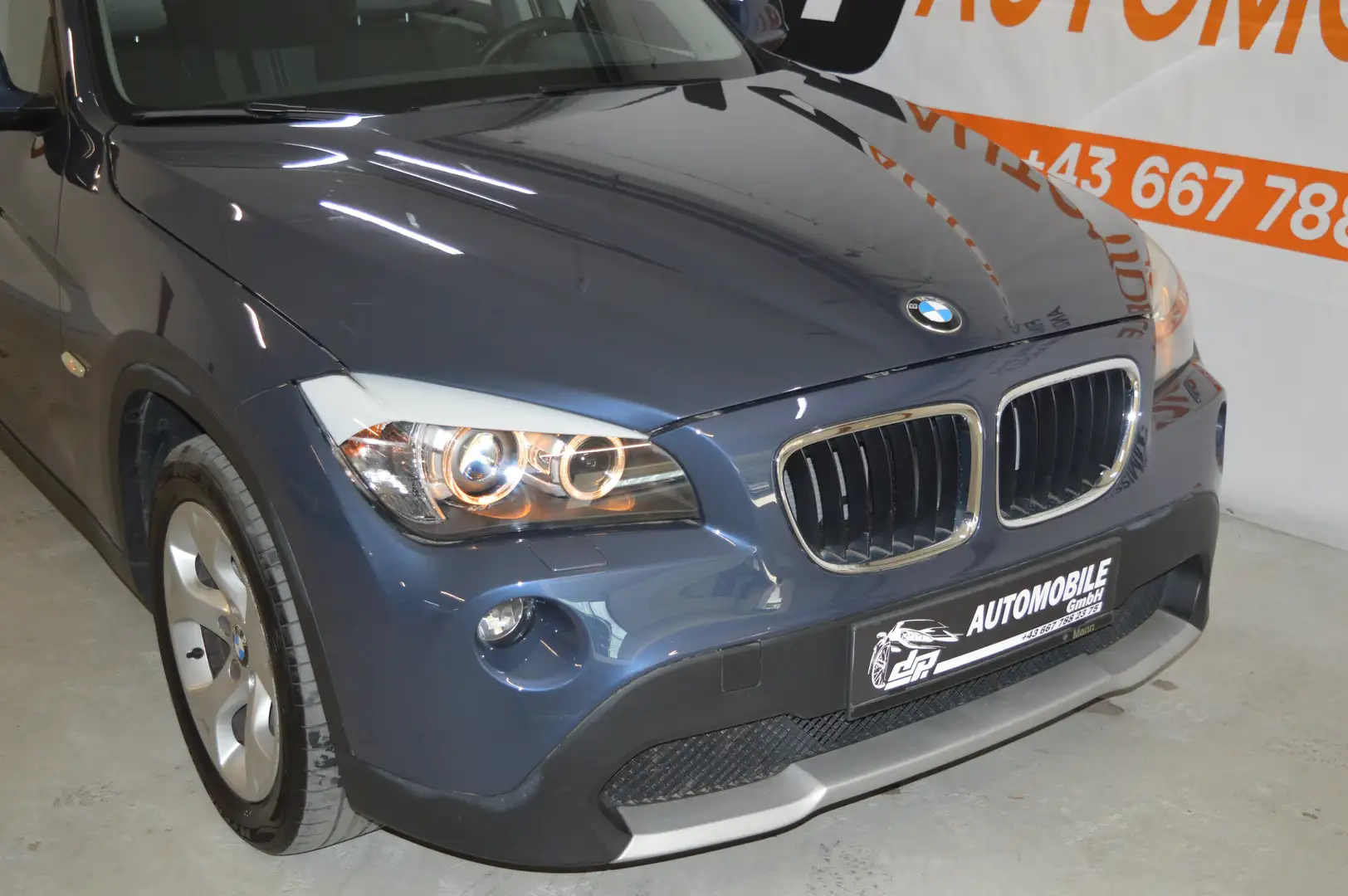 BMW X1 18d **xDrive**2.Besitz**Automatik**Xenon** Blau - 2