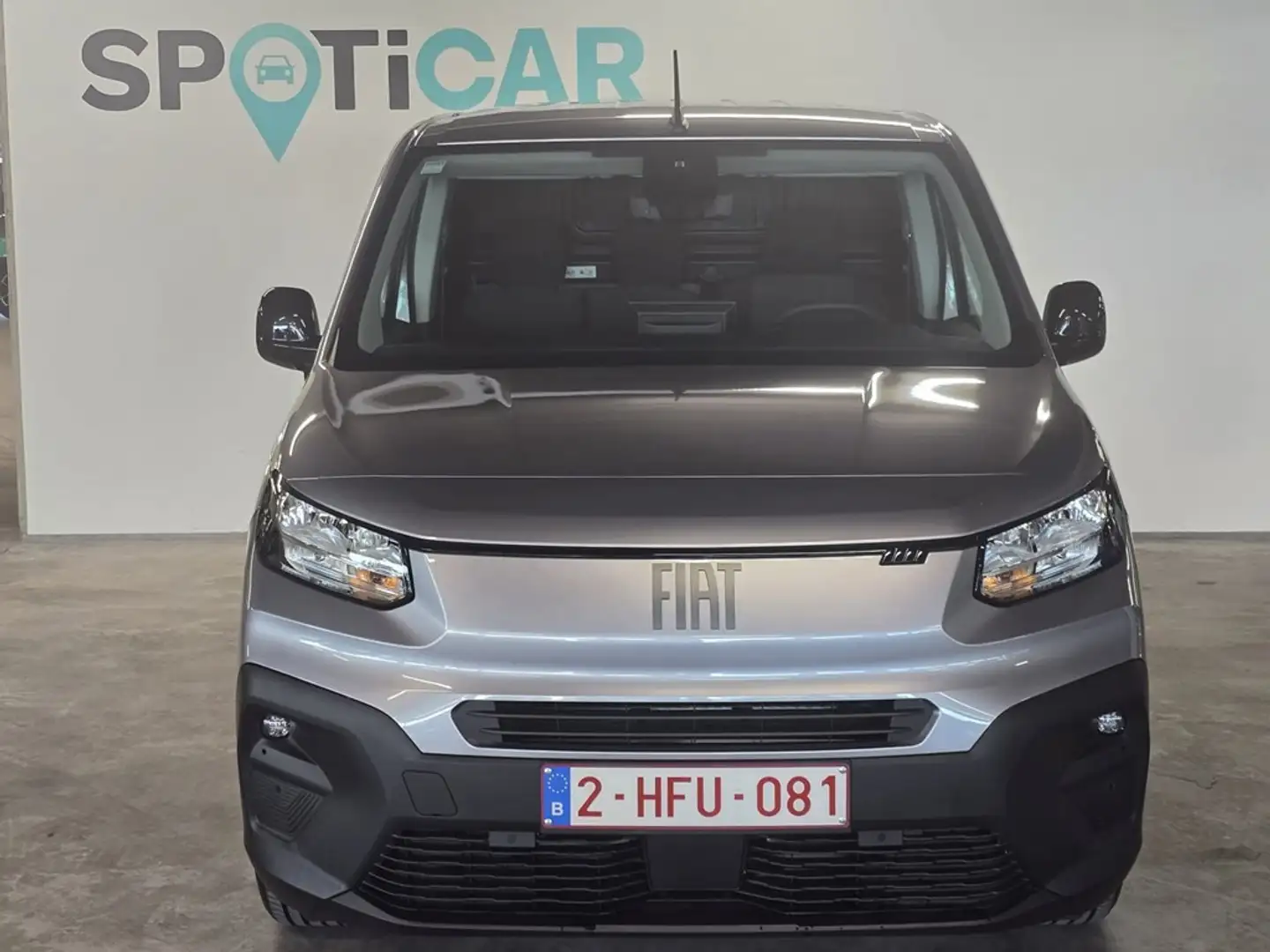 Fiat Doblo L2 Gris - 2