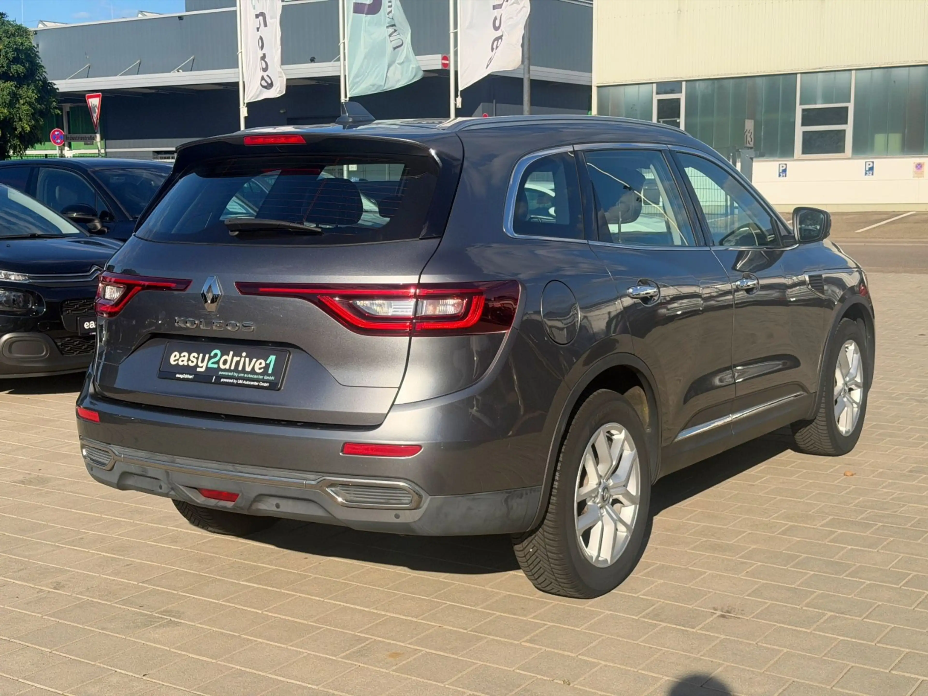 Renault Koleos Life 1.6/LENKRAD HZG/SHZ/NAVI/PDC/TÜV NEU — photo 6