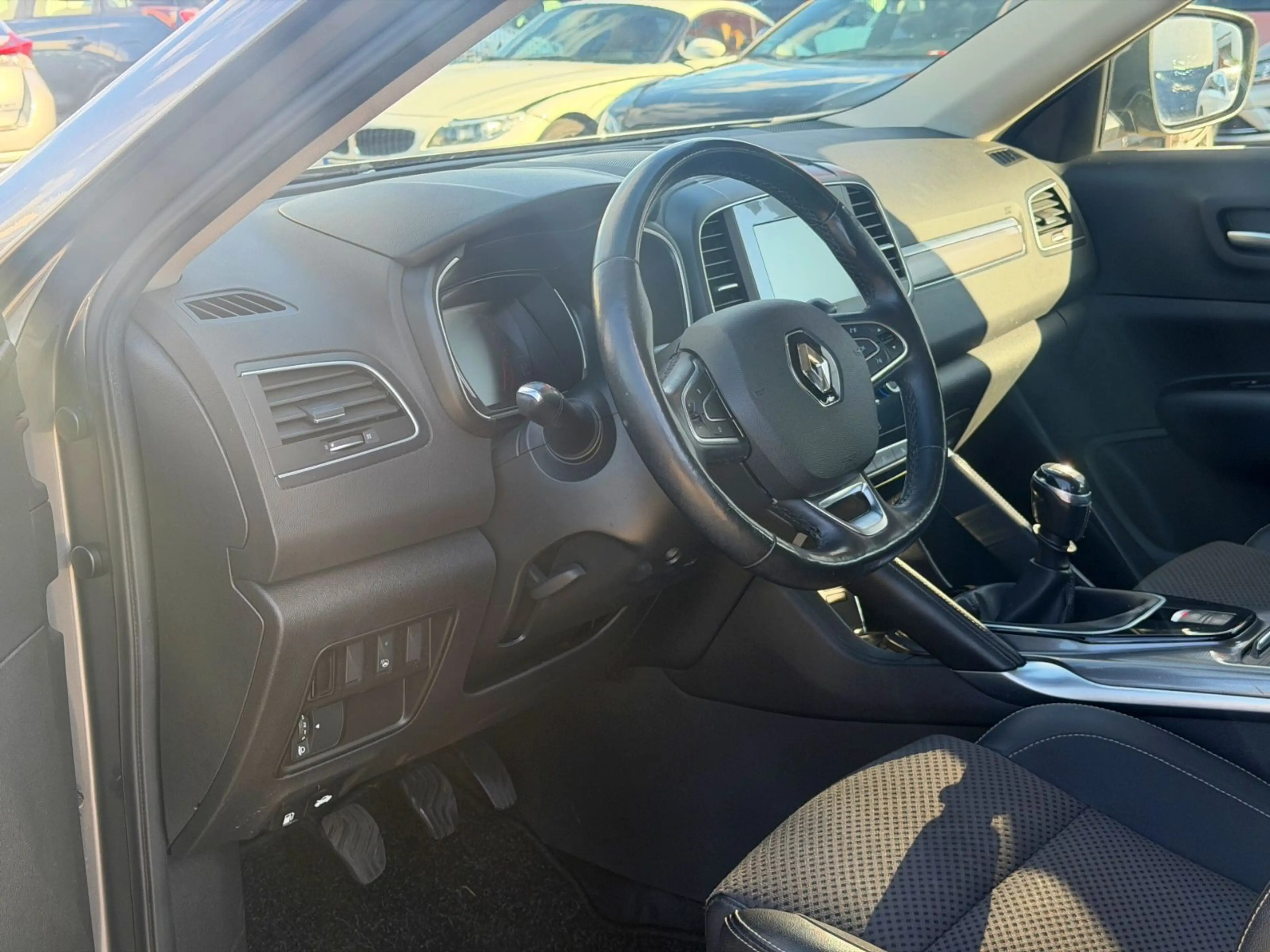 Renault Koleos Life 1.6/LENKRAD HZG/SHZ/NAVI/PDC/TÜV NEU — photo 11