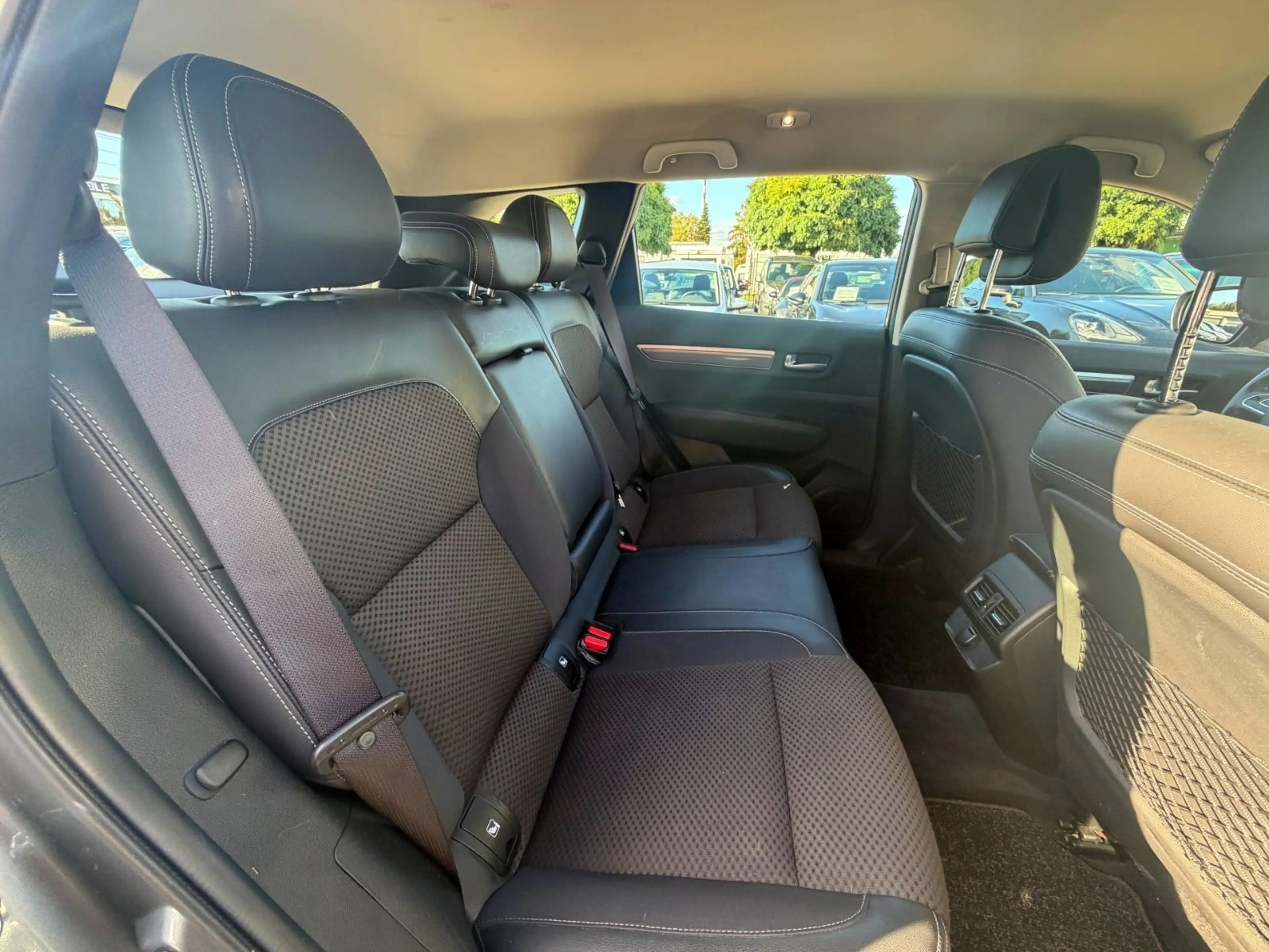 Renault Koleos Life 1.6/LENKRAD HZG/SHZ/NAVI/PDC/TÜV NEU — photo 9