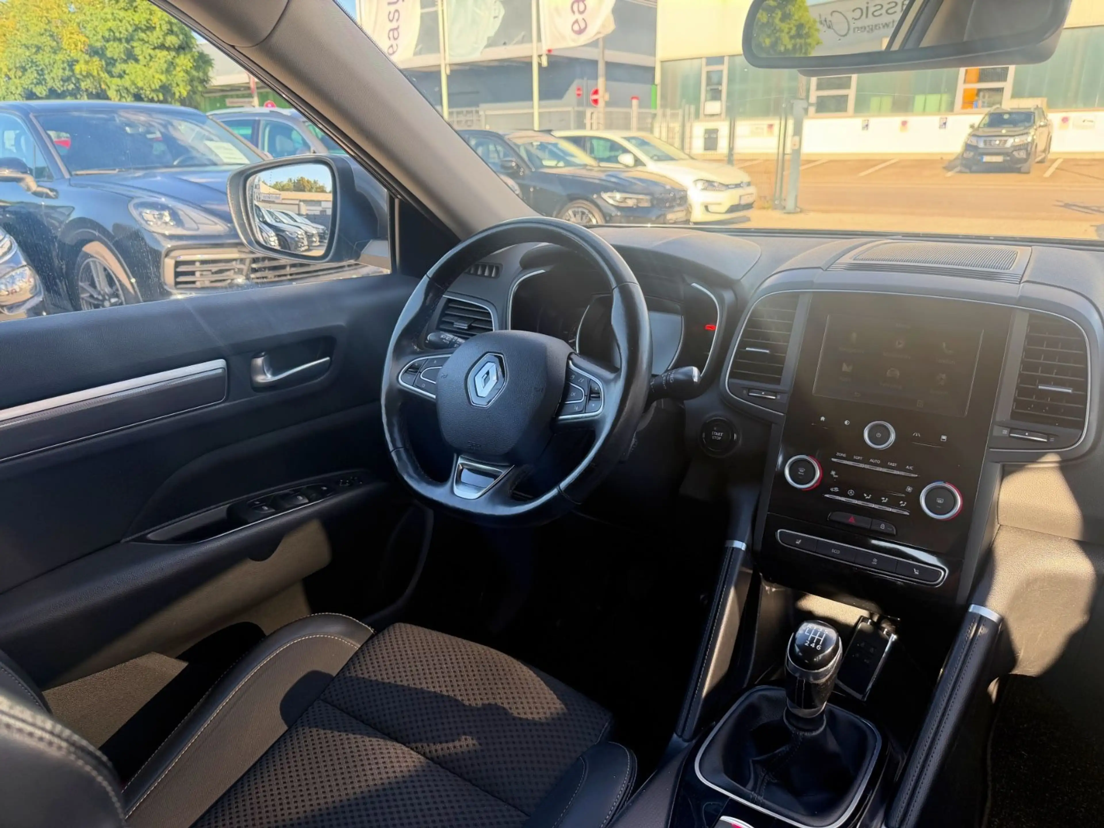 Renault Koleos Life 1.6/LENKRAD HZG/SHZ/NAVI/PDC/TÜV NEU — photo 14
