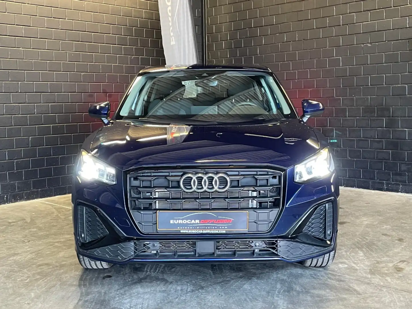 Audi Q2 35 S Line TFSI 150CV S-tronic Bleu - 2
