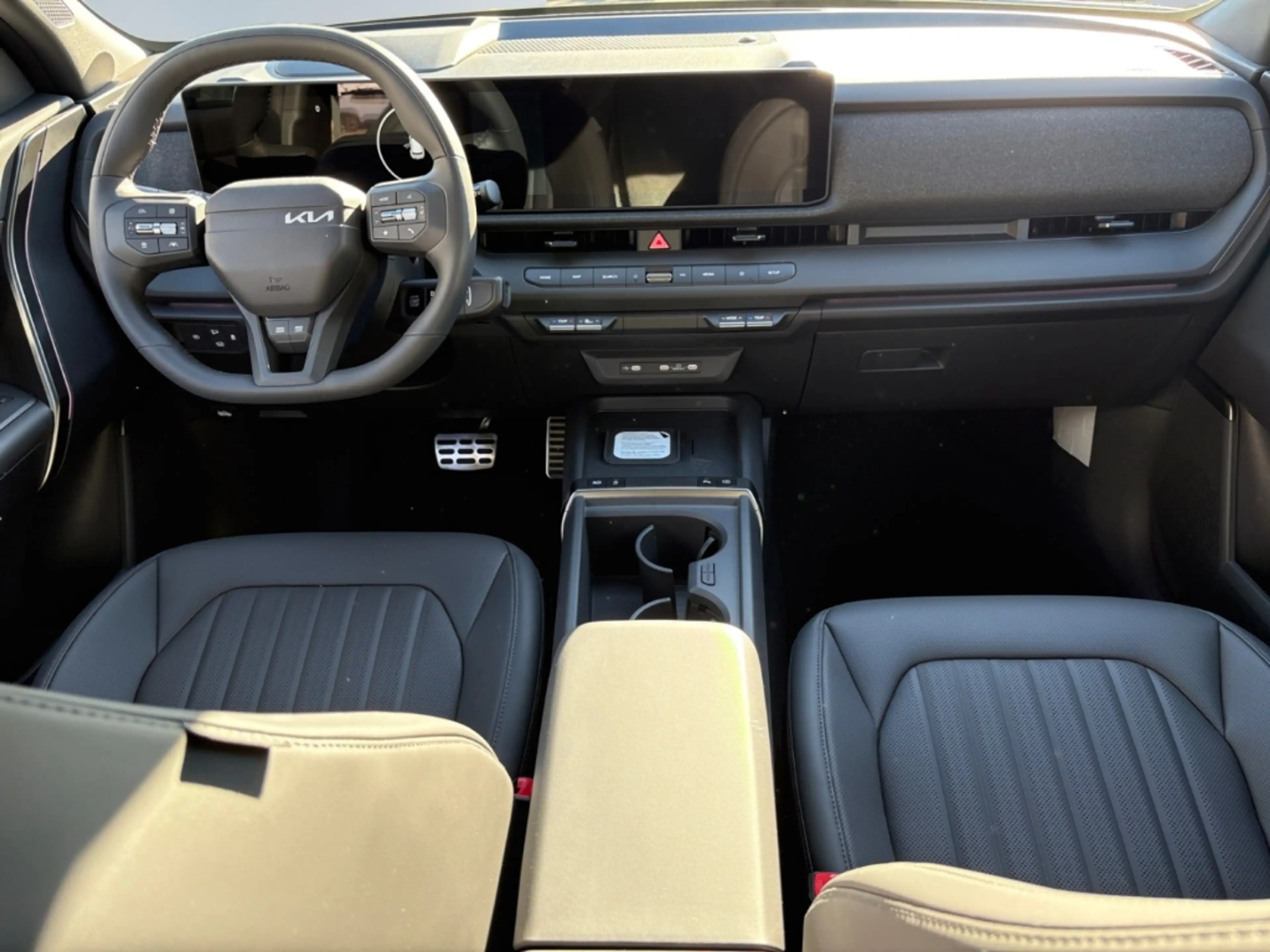 Kia Seltos X-LINE HUD Navi Leder Digitales Cockpit Memory Sit — photo 10
