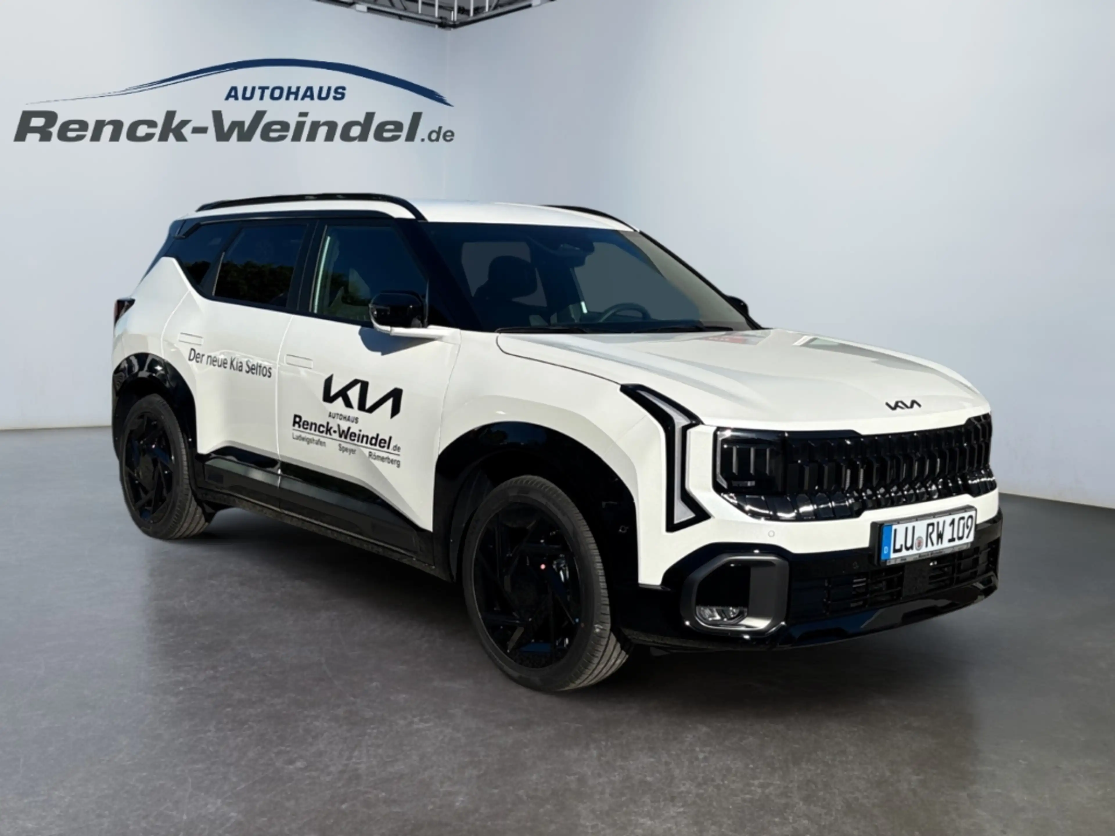 Kia Seltos X-LINE HUD Navi Leder Digitales Cockpit Memory Sit — photo 7