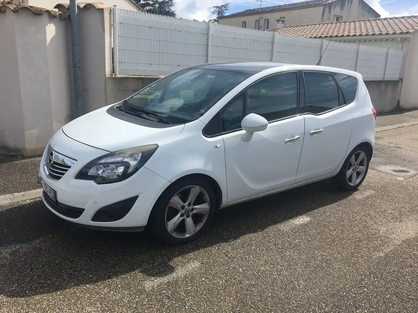 Opel Meriva Meriva 1.7 CDTI - 110 FAP Cosmo Pack Blanc - 1
