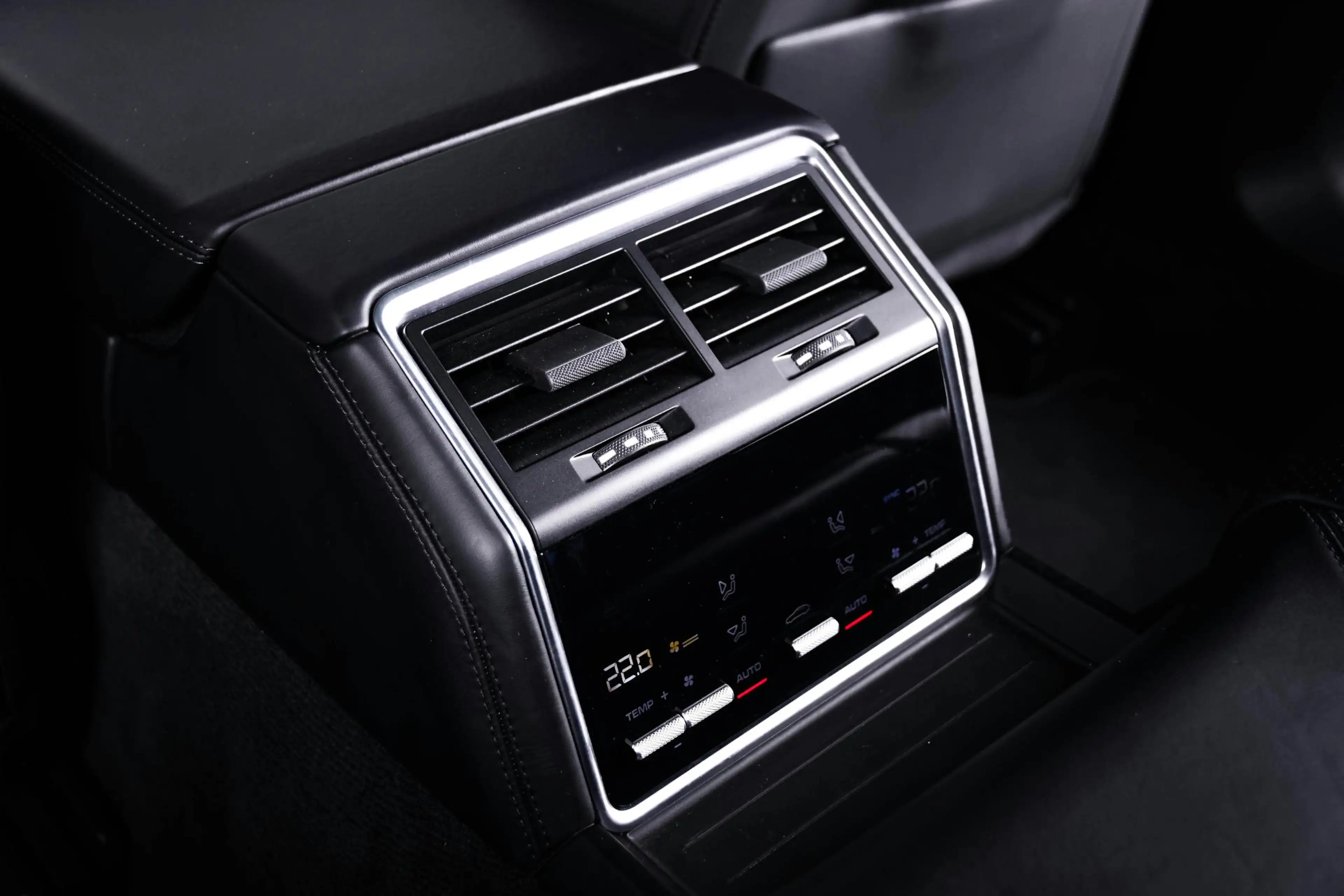 Porsche Panamera Sport Turismo 2.9 4 E-Hybrid Panoramadak - Sport C — photo 15