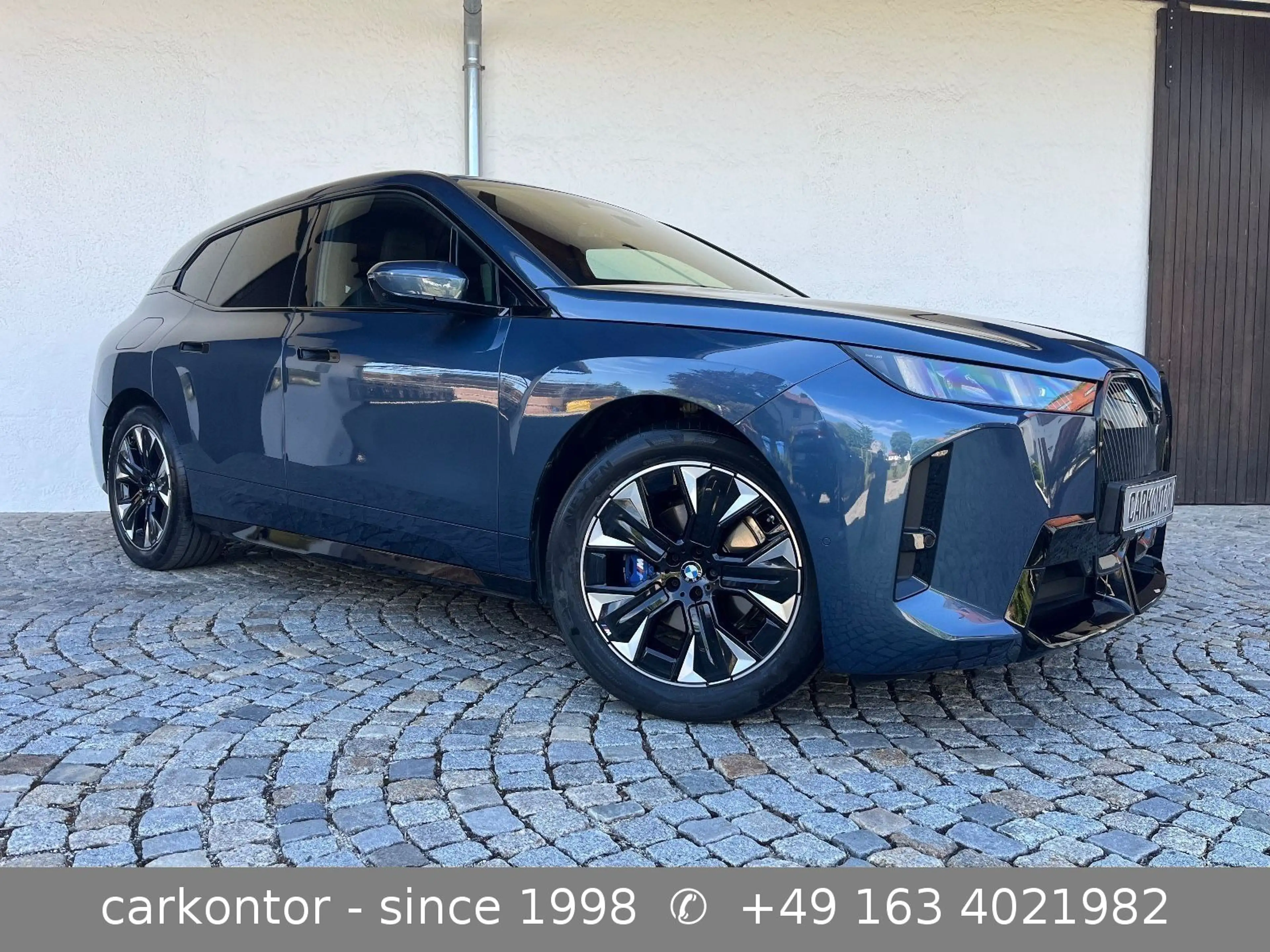 BMW iX 60 xDr. *M SPORTPAKET*FACELIFT*DAP*PARK PROF* — photo 4