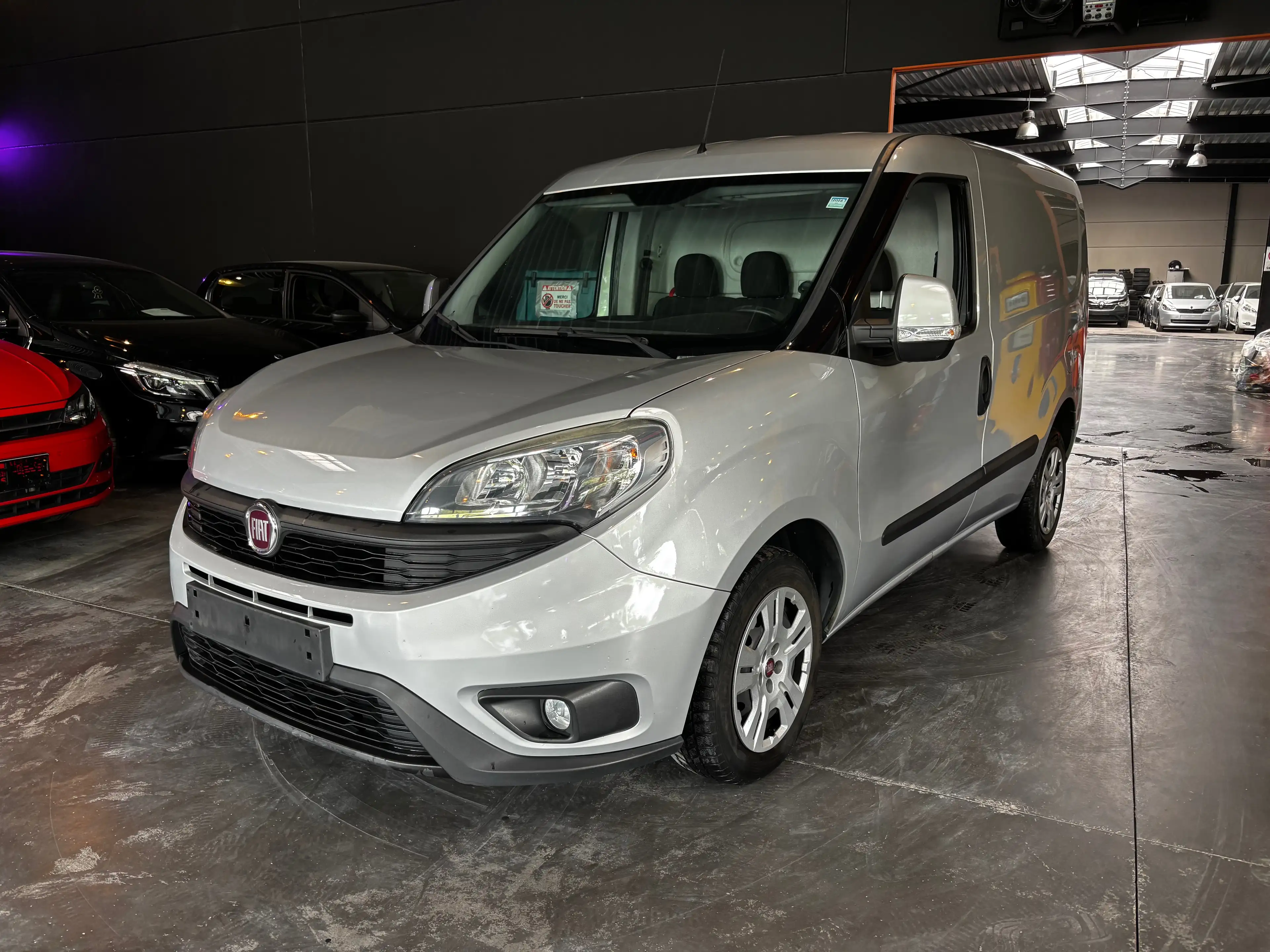 Fiat Doblo 1.3 Multijet Base (EU6)/12 mois de garantie — photo 3