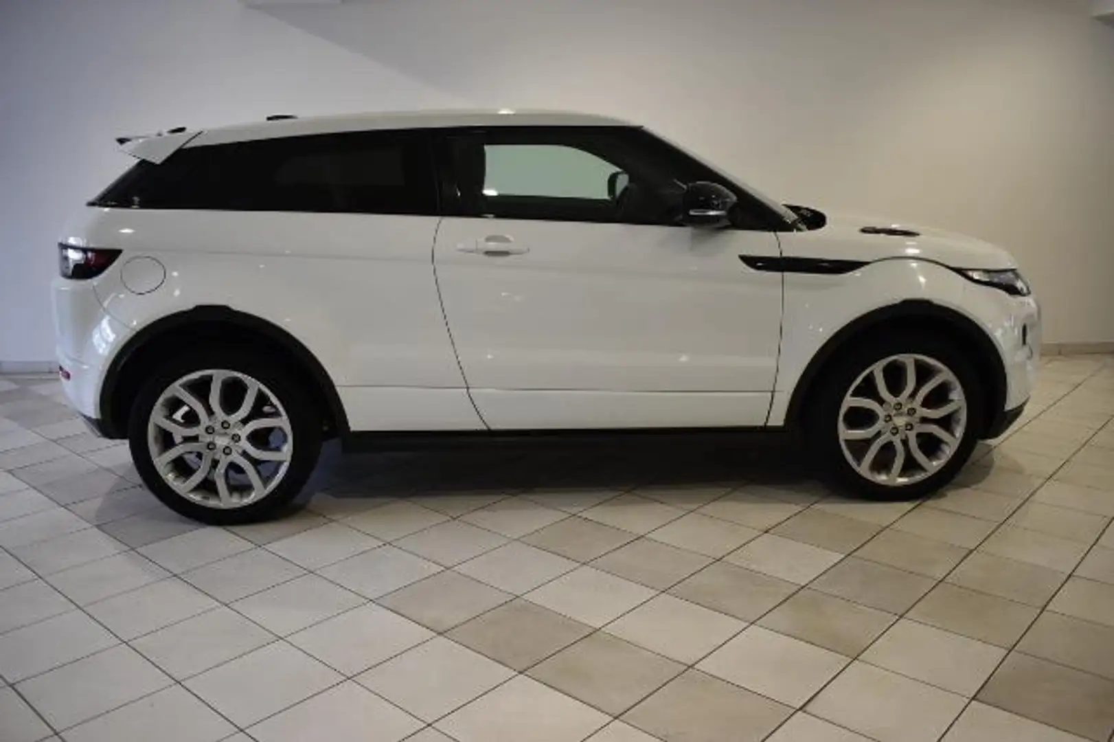 Land Rover Range Rover Evoque Dynamic Si4 TURBO AHZ NAVI LEDER Weiß - 2