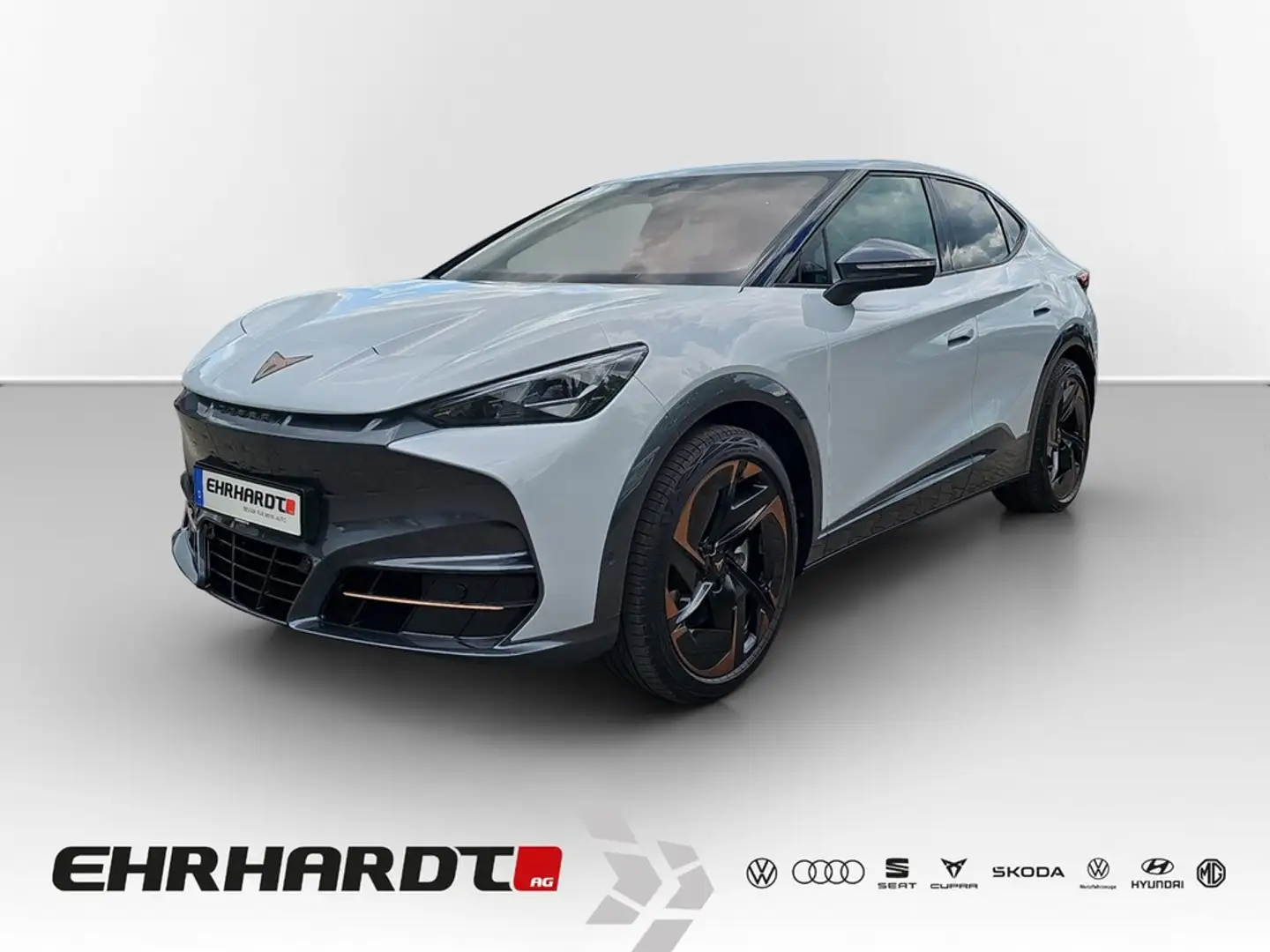 CUPRA Tavascan 4Drive 77 kwh VZ DCC PANO*HEADUP*MATRIX*NAVI*AC... Fehér - 1