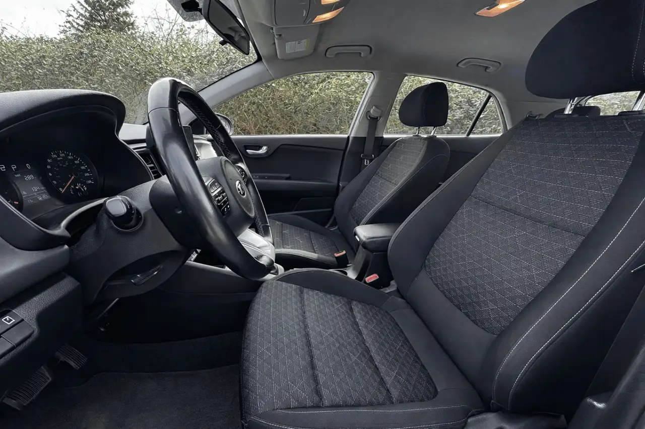 Kia Rio снимка Kia Rio